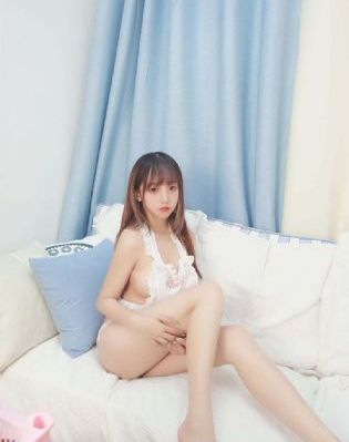 和爸爸kiss歌曲高清免费观看中文