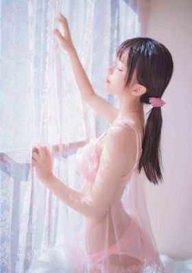 年轻的妻子2在线观看