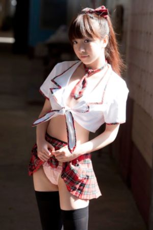 裙子里面的是怪兽