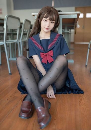 堕落女教师～淫辱の教室国产