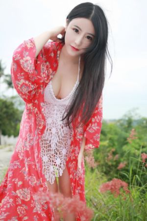 女女女