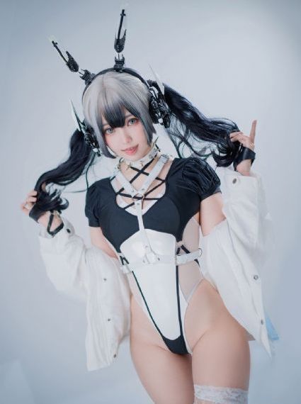 年轻妈妈的