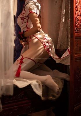 男生和女生一起靠逼